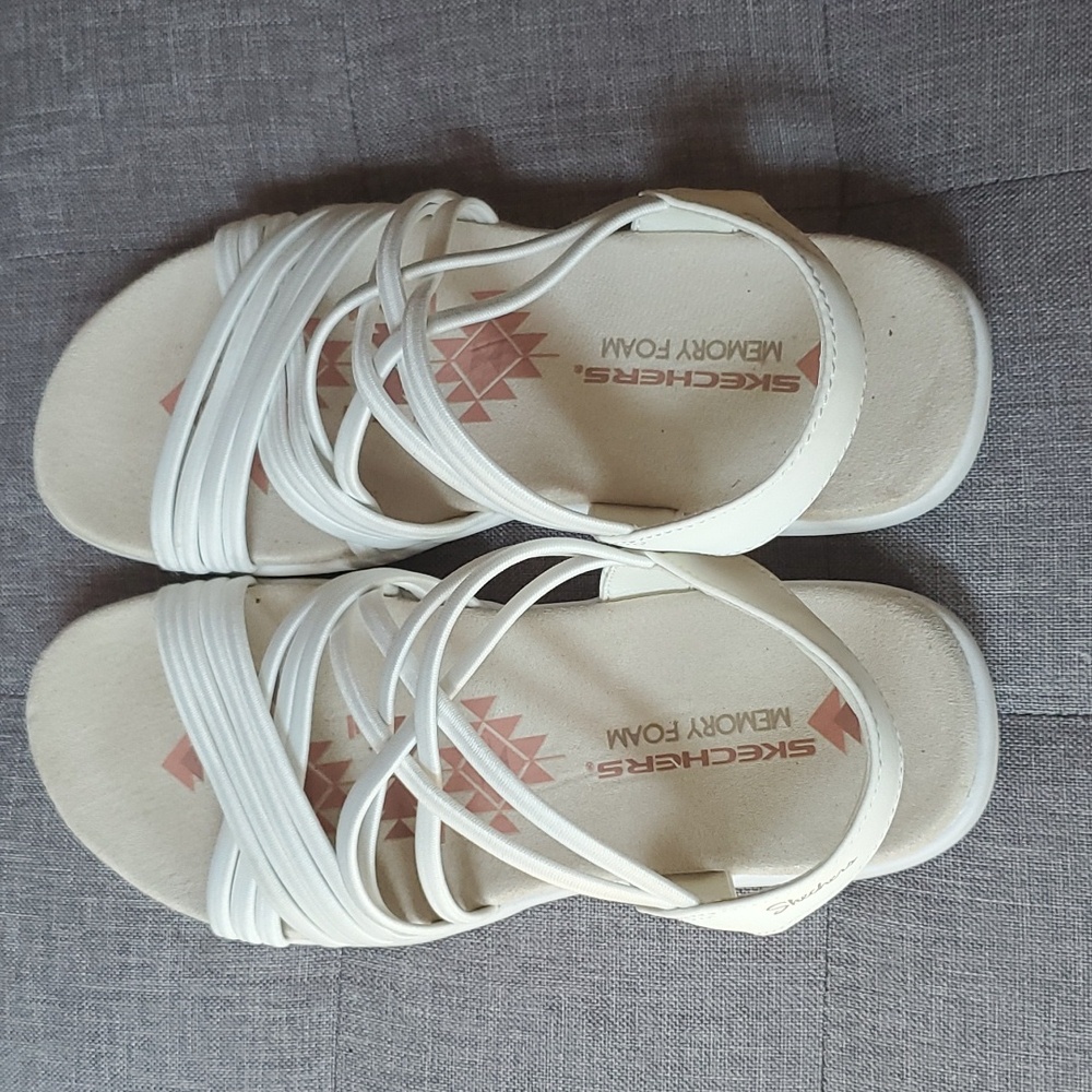 Skechers Womens White Stretch Slip On Memory Foam Sandals Shoe Size 7